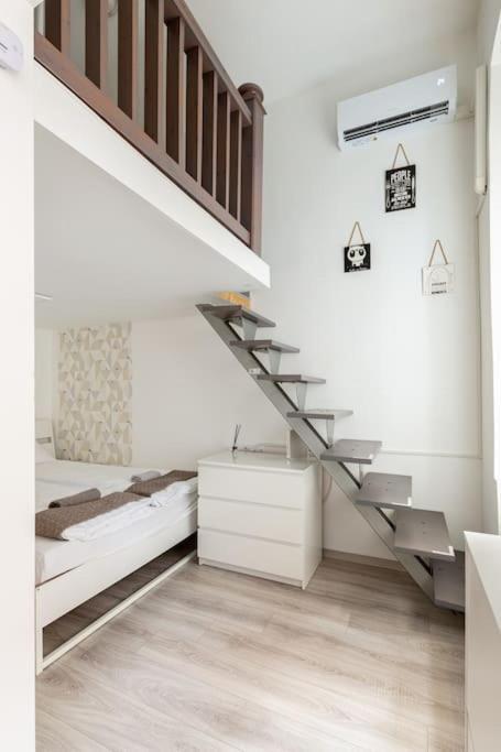 K5 Kis Apartment Budapest Bagian luar foto