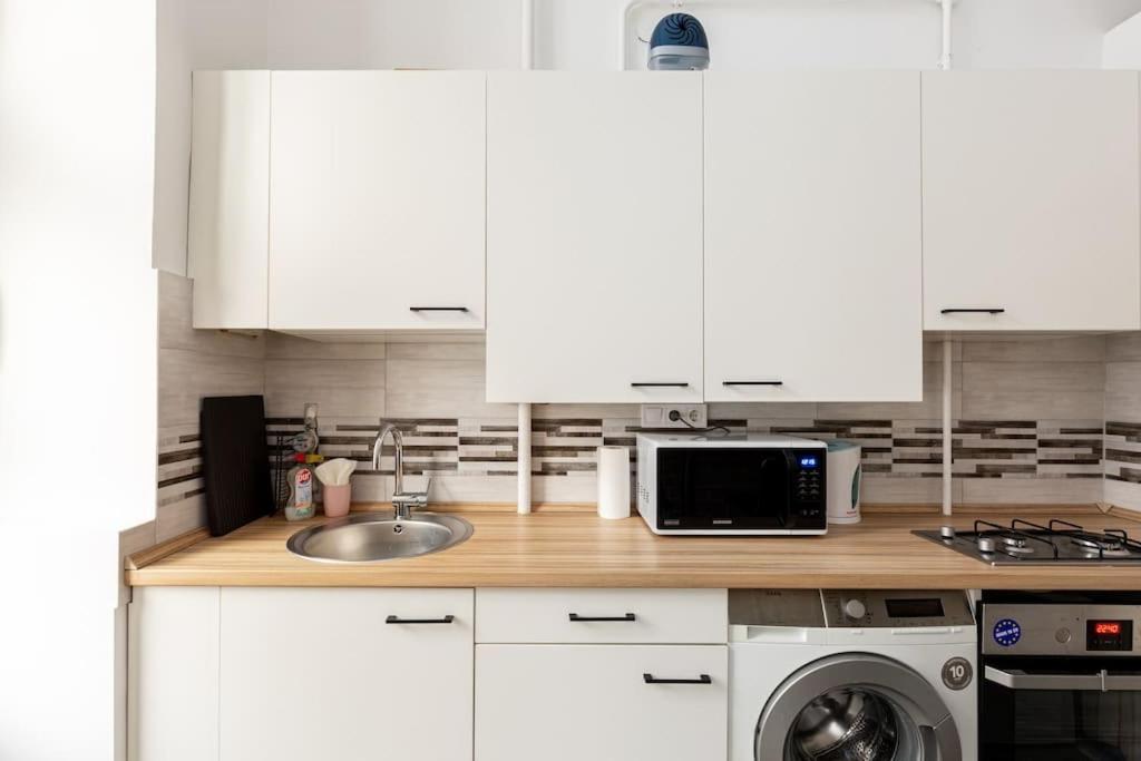 K5 Kis Apartment Budapest Bagian luar foto